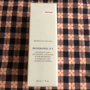 SkinCeuticals Resveratrol B E Antioxidant Night Concentrate